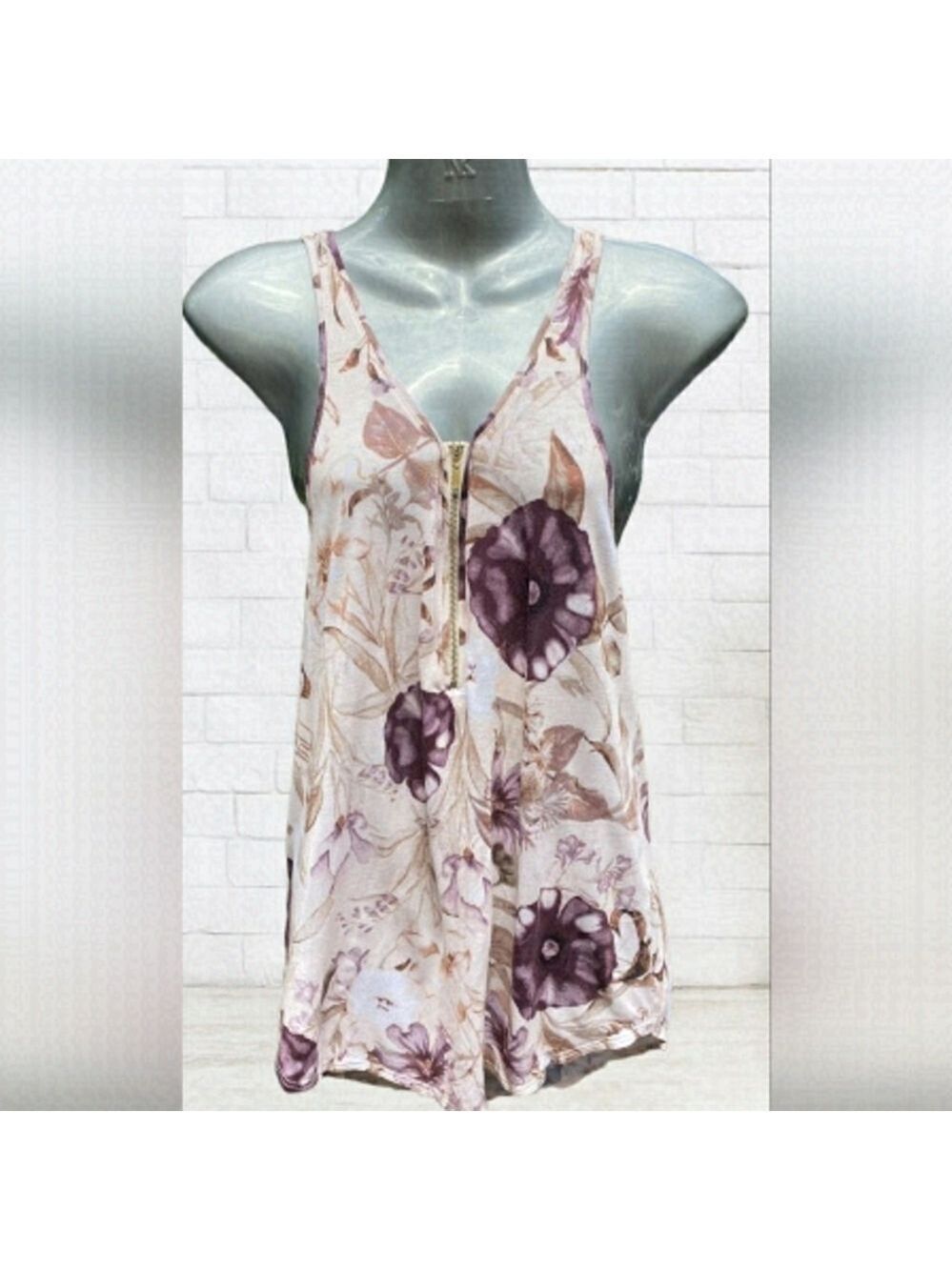 DYNAMITE Floral Print Racerback Tank Top Size XS